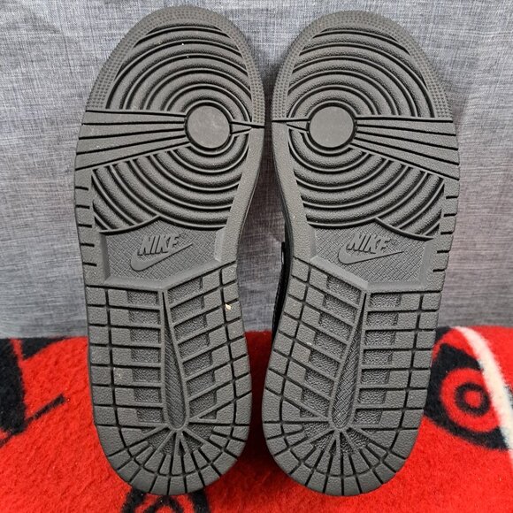 Size 7 Women Nike Women's Air Jordan 1 Low SE Black Croc HJ7743 010 - Picture 6 of 13